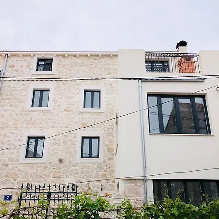 Apartman Kata *