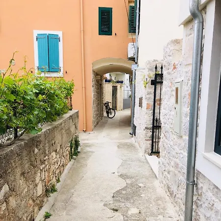 Apartman Kata Preko