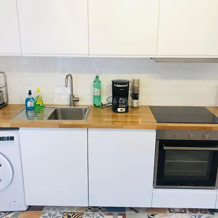 Kata Apartment *